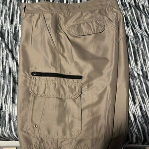 Burnside hybrid cargo short